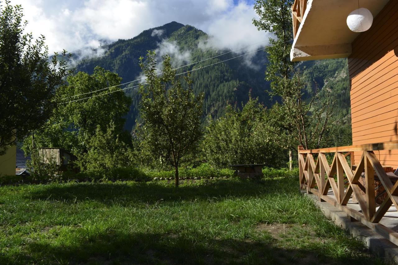 Toshim Homestay Sangla Exterior photo