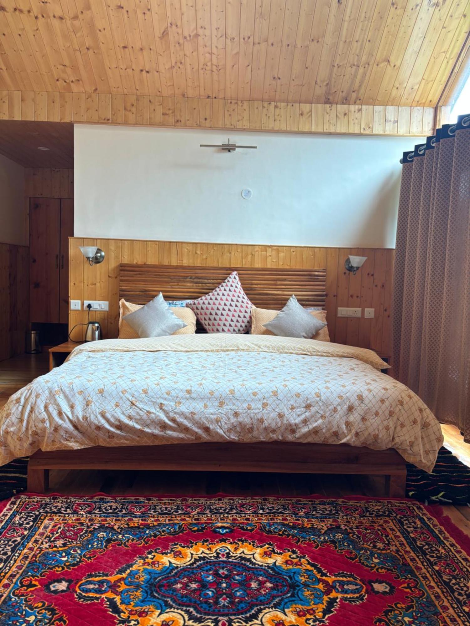 Toshim Homestay Sangla Exterior photo